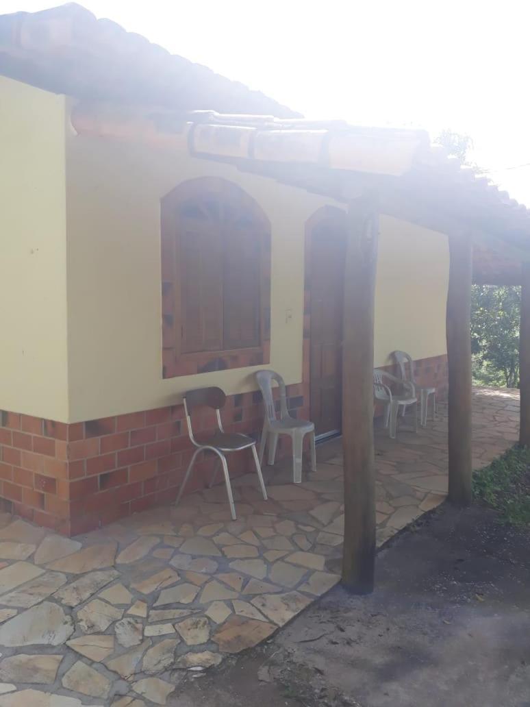 Hotel Fazenda Tucano Capim Branco Exteriör bild