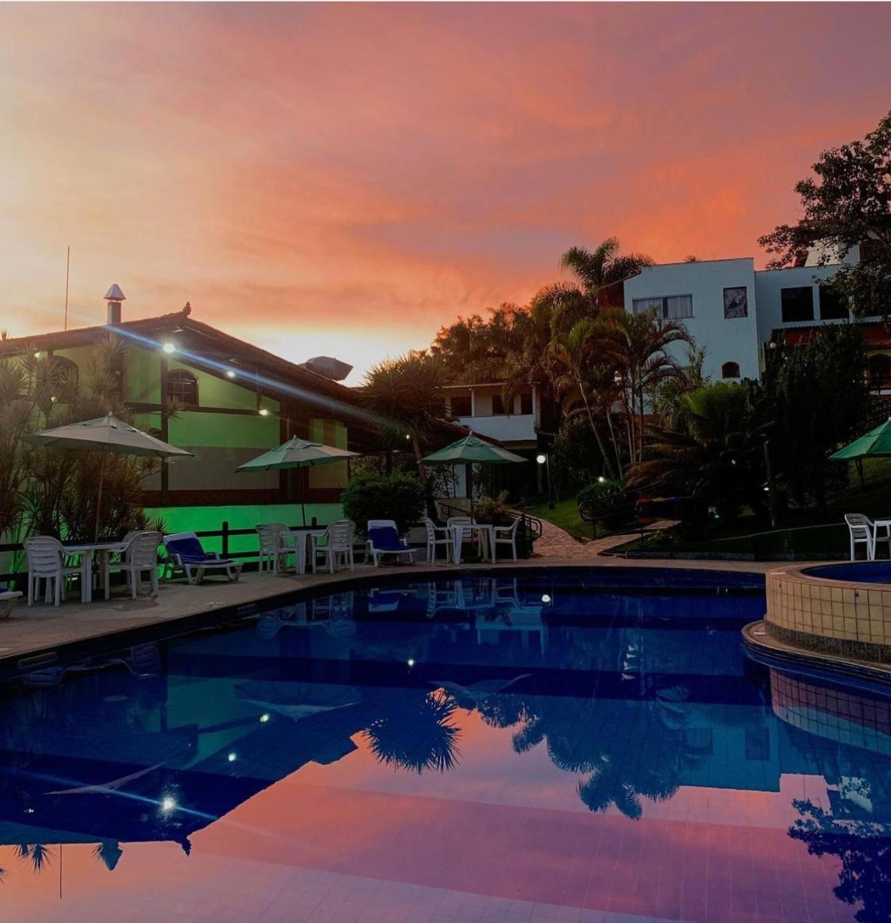 Hotel Fazenda Tucano Capim Branco Exteriör bild